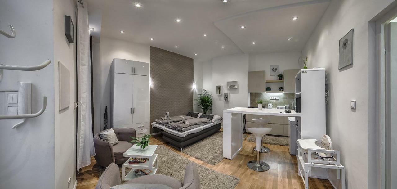 Diamond Apartman Near To Basilica Budapest Exterior photo