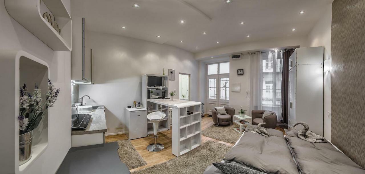 Diamond Apartman Near To Basilica Budapest Exterior photo