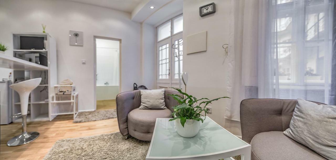 Diamond Apartman Near To Basilica Budapest Exterior photo